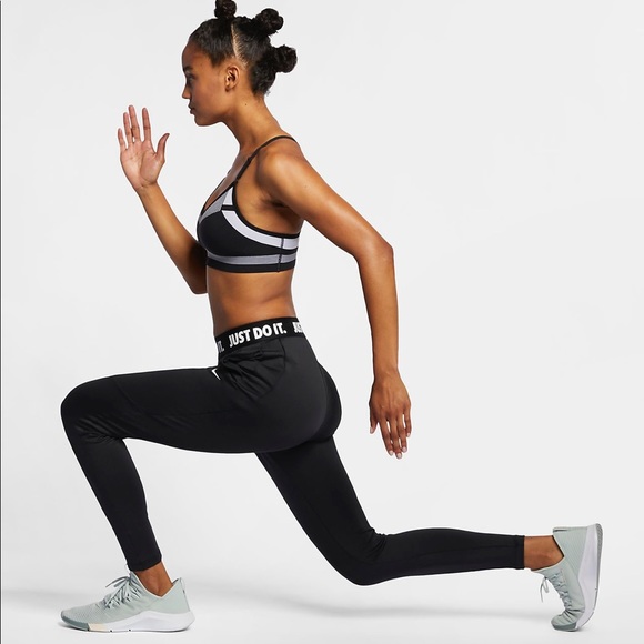 NWT Nike Flyknit Indy Tech Pack Women’s Sport Bra - Picture 6 of 7